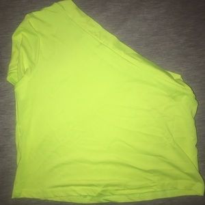 One shoulder crop top